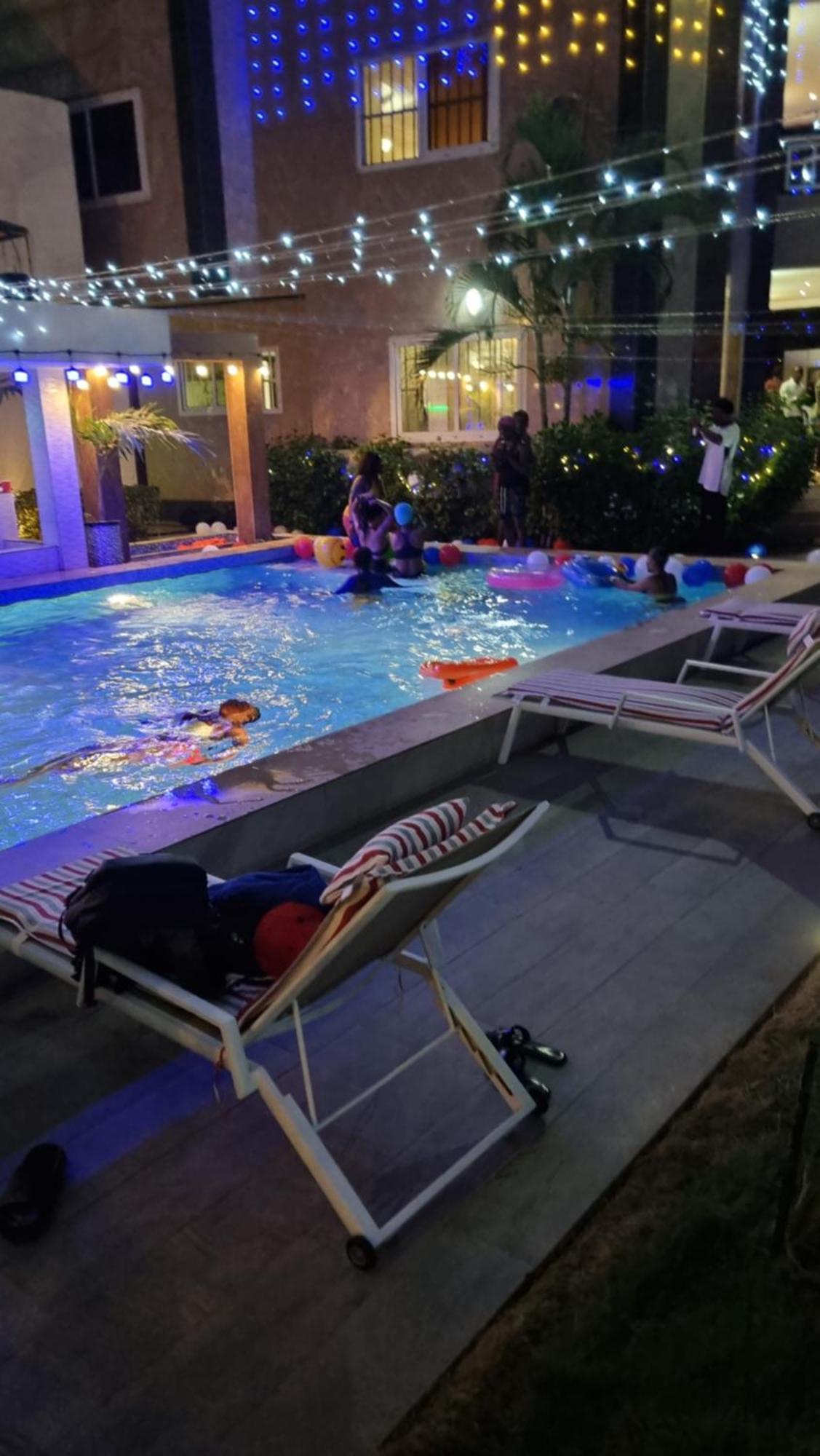 לומה Mokaa Residence Hoteliere מראה חיצוני תמונה